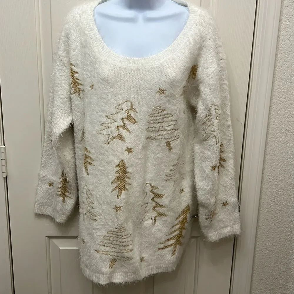 Through the Country Door Embroidered Sweater Sz Large White Gold Christmas Tree